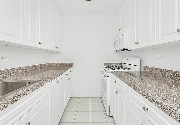 5th image of 3333 Henry Hudson Pkwy #15P