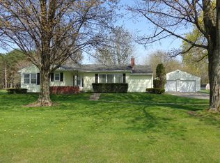 1659 S Poseyville Rd, Midland, MI 48640