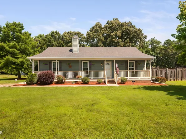 73 Richmond Dr, Clayton, NC 27527