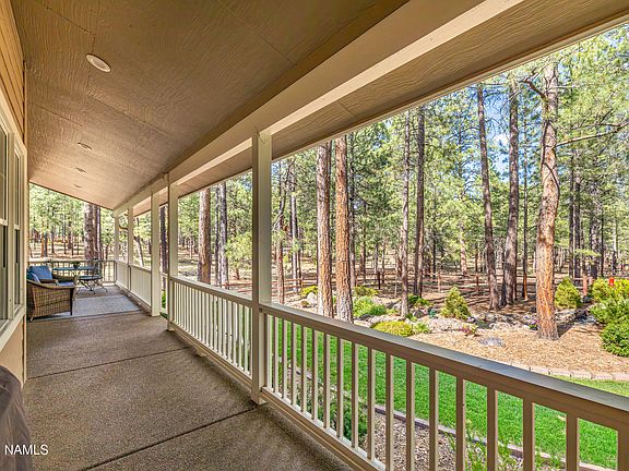 4th image of 3948 Westwood Cir