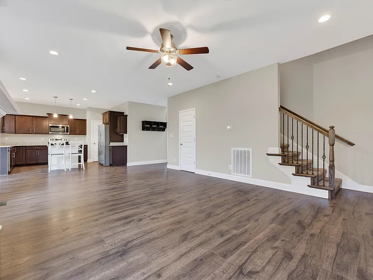 792 Crestone Ln — Photo 6
