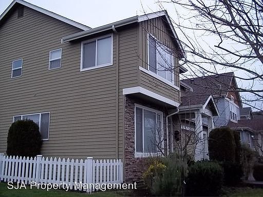 4th image of 22914 SE 13th Way