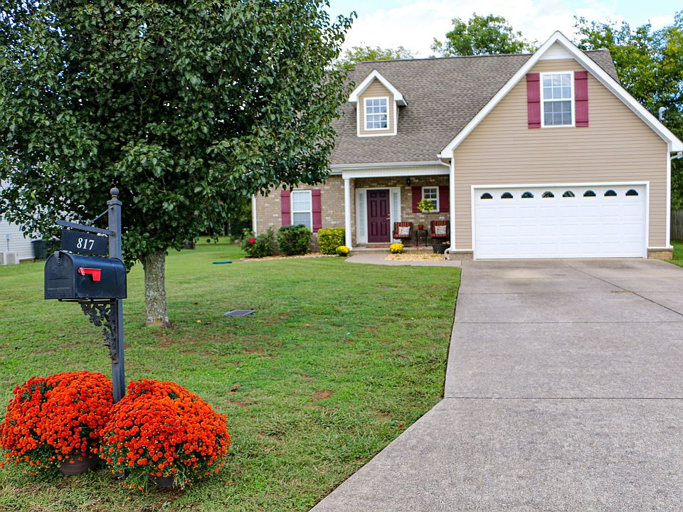 1st image of 817 Fleming Farms Dr