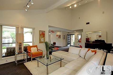 4th image of 3726 Hulen Park Dr
