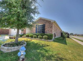 8800 King Ranch Dr, Aubrey, TX 76227