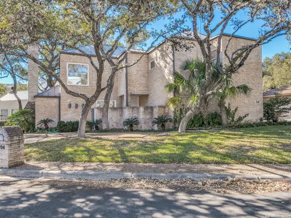 204 Castle Gardens, San Antonio, TX 78213