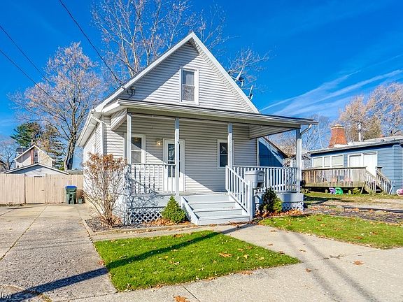 2nd image of 1596 Meriline St