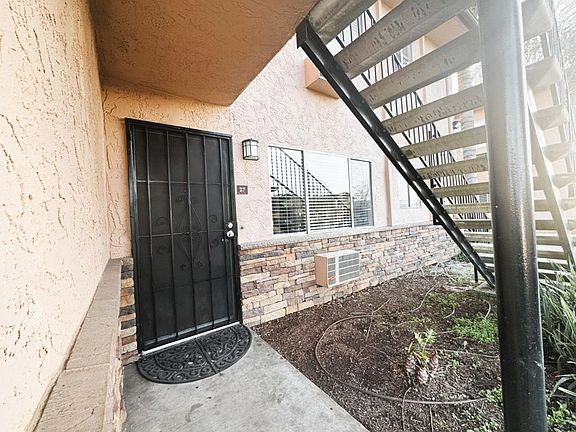 2nd image of 9765 Marilla Dr #27