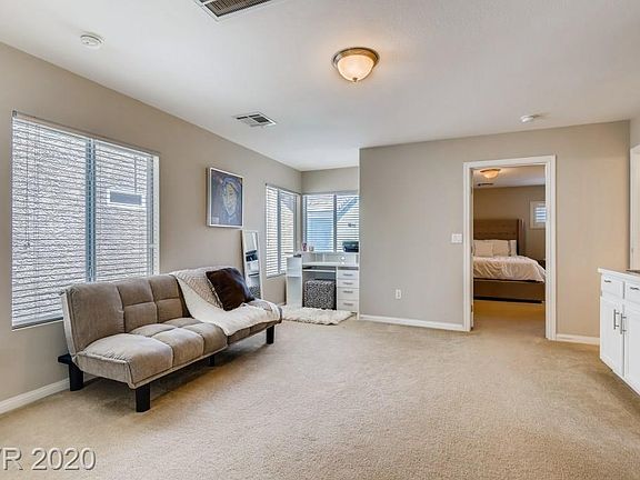 5th image of 8116 Golden Flowers St
