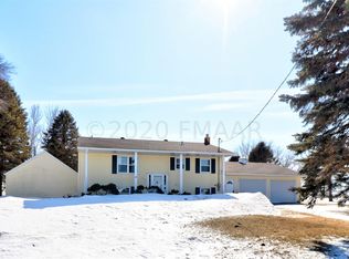 121 7th St SW, Glyndon, MN 56547