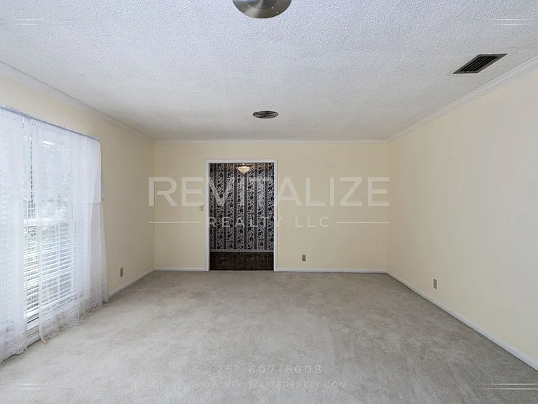 962 Lansdale Ct — Photo 8