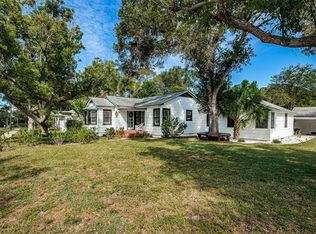 1452 Forest Rd, Clearwater, FL 33755