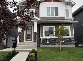 6150 Carr Rd NW #1B, Edmonton, AB T5E 6Y3
