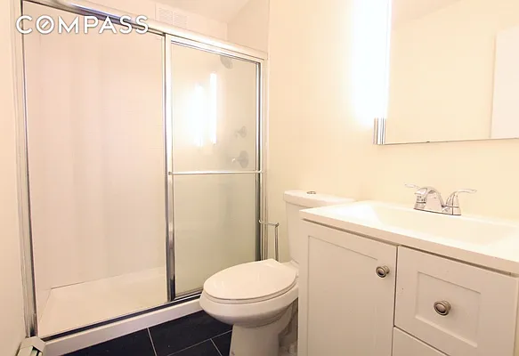 Rented by Compass | media 27