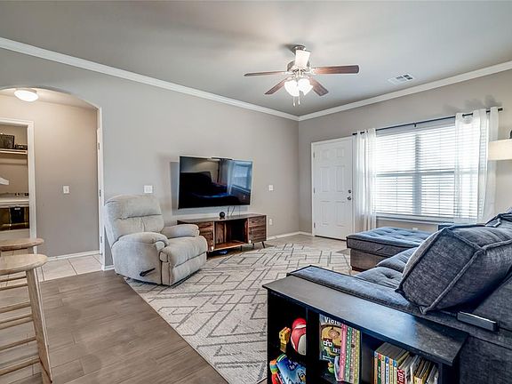 4th image of 13116 Camden Dr