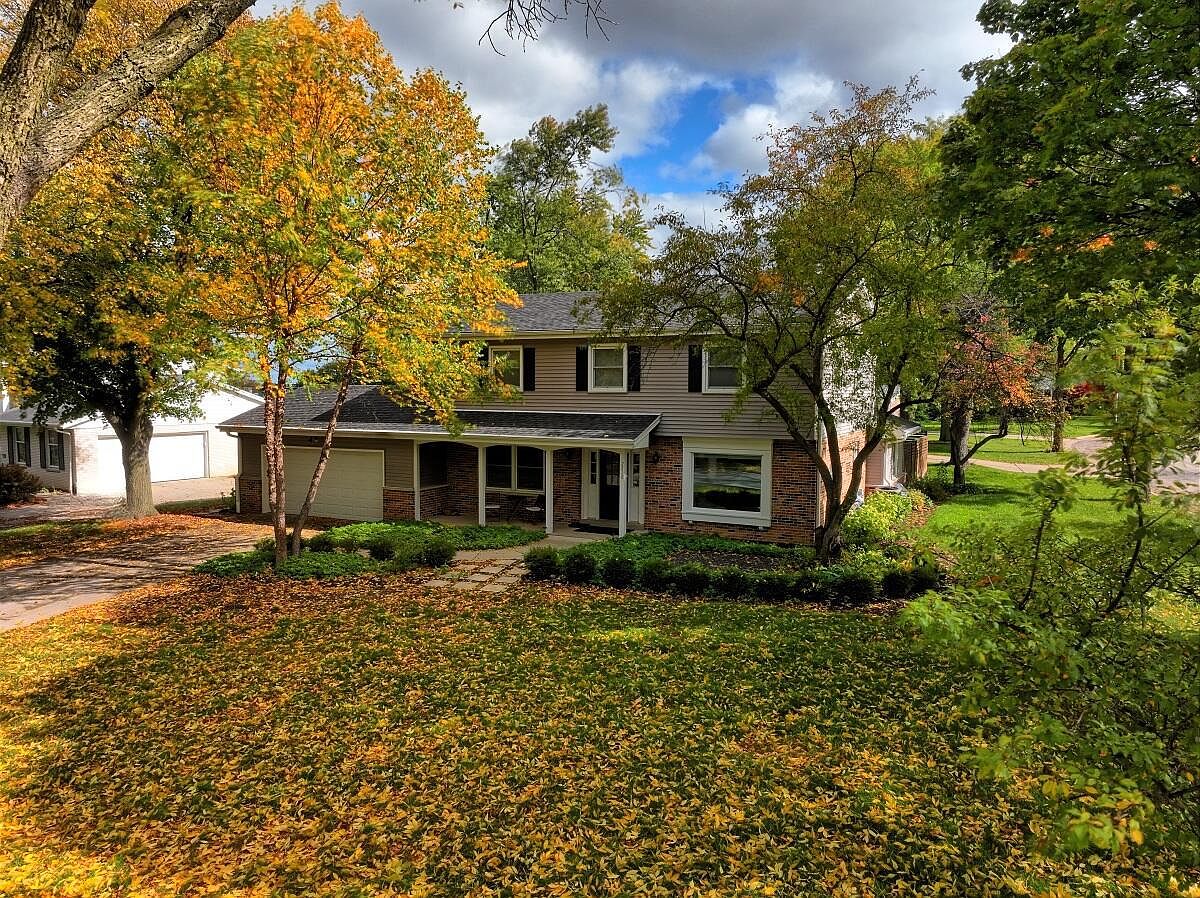 2810 North 117th STREET, Wauwatosa, WI 53222 MLS 1855052 Zillow