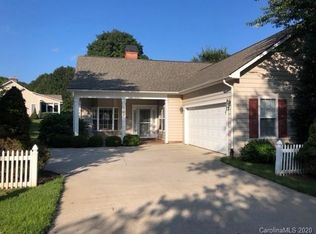 232 Cambridge Dr, Brevard, NC 28712