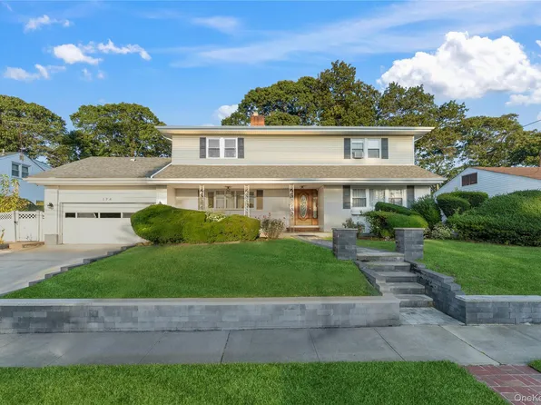 174 Delaware Avenue, Freeport, NY 11520