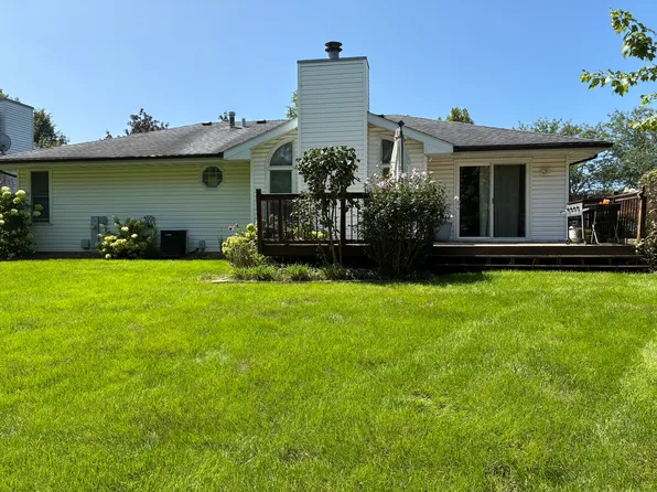 2618 Ruth Fitzgerald Dr, Plainfield, IL 60586