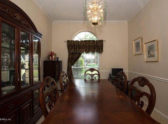5th image of 1720 Evans Dr S