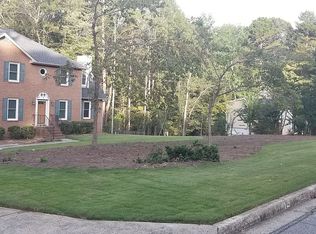 255 Fairfield Cir, Fayetteville, GA 30214