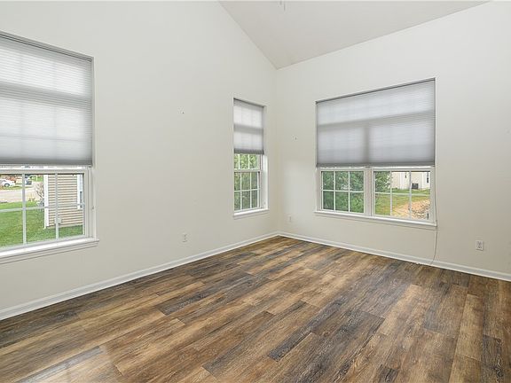 4th image of 2864 Pintail Ct