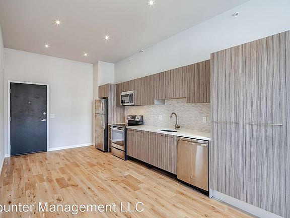 3rd image of 412-426 S 13th St #606