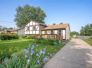 2520 Lay St, Des Moines, IA 50317