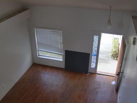 5th image of 7966 Soft Pine Cir