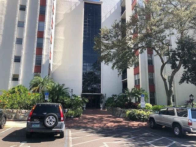 1st image of 2699 Seville Blvd Unit 306