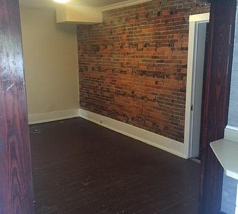4th image of 334 N Mantua St
