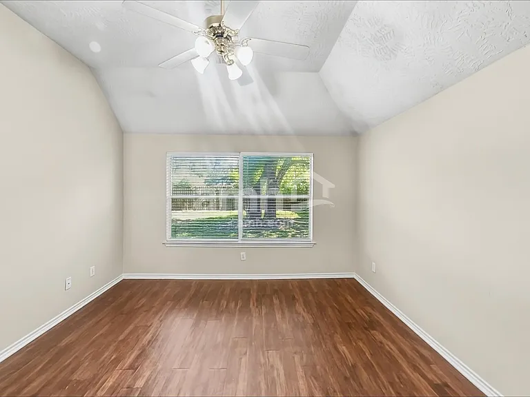 7015 Atasca Creek Dr — Photo 10