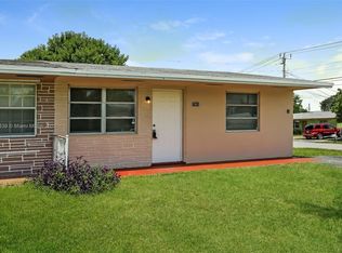 1901 SW 67th Ter, Pompano Beach, FL 33068