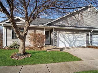 942 Robin Cir, Altoona, IA 50009