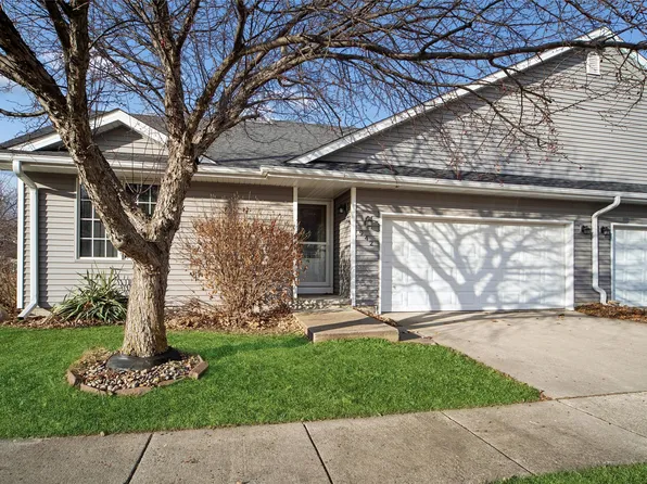 942 Robin Cir, Altoona, IA 50009