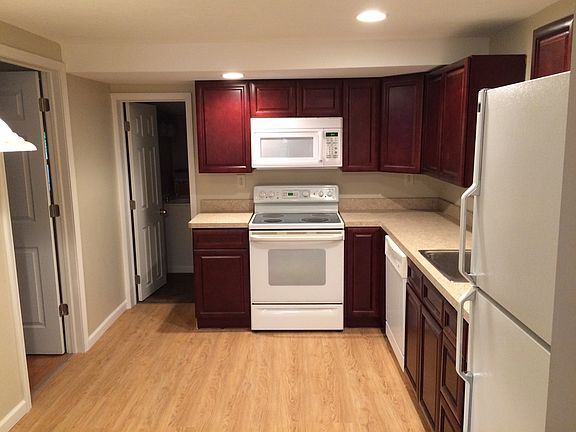 5th image of 34034 Glen Dr