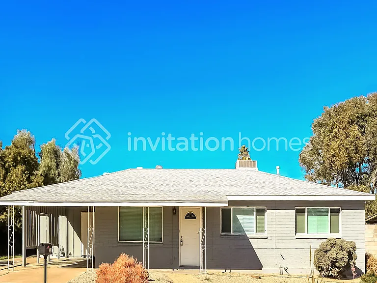 2332 W Orchid Ln — Photo 1