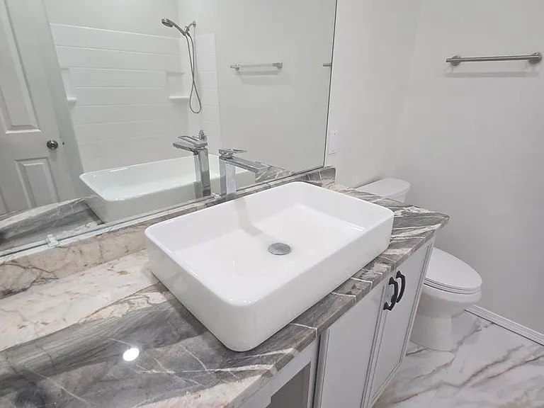 5325 Caprock Ct NE — Photo 6