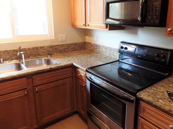 4346 52nd St Unit 11, San Diego, CA 92115