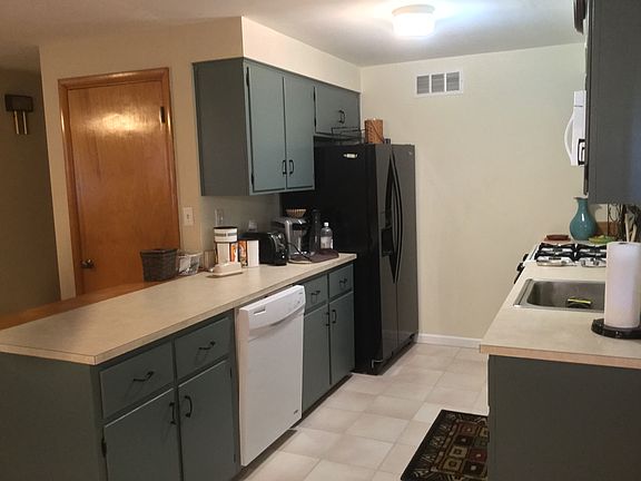 4th image of 217 Westland Dr