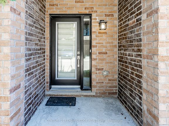 4th image of 1865 Pickering Pkwy #805