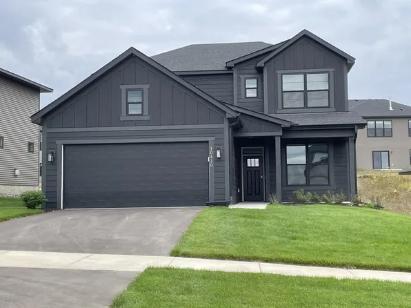 10410 Robinwood Rd, Chaska, MN 55318