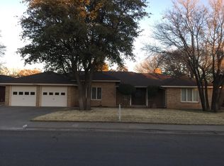 2205 College Ave, Levelland, TX 79336