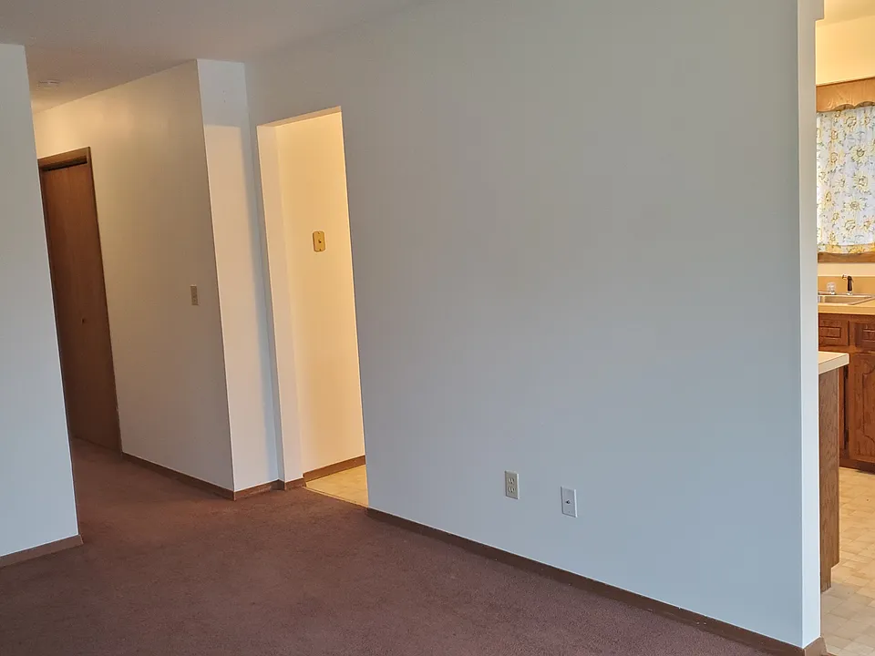 Open floorplan from dining room to living room