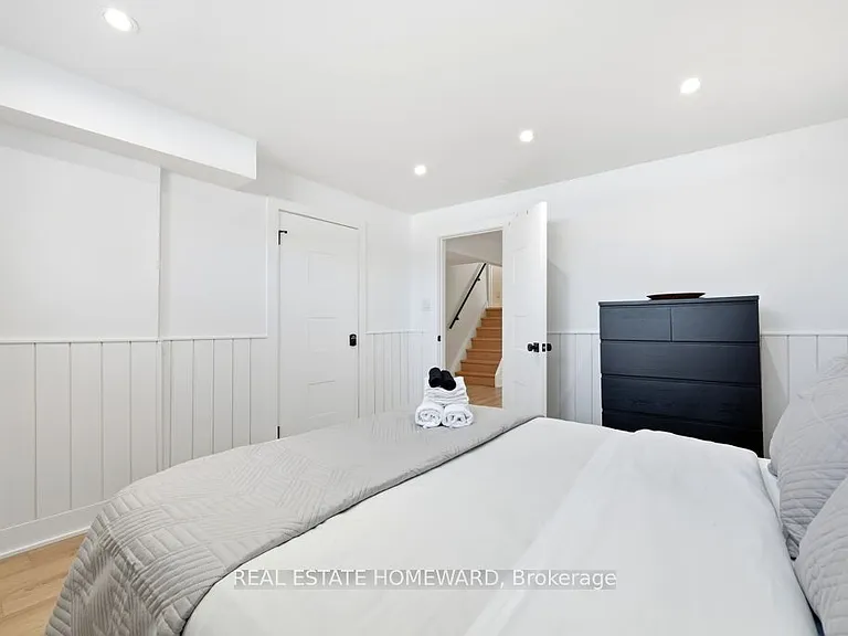 170 Harrison Dr — Photo 23