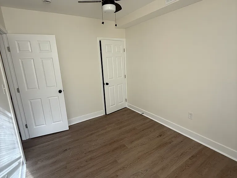 808 Winston Ave — Photo 21