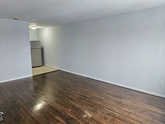 4th image of 10 Highland St APT 2H