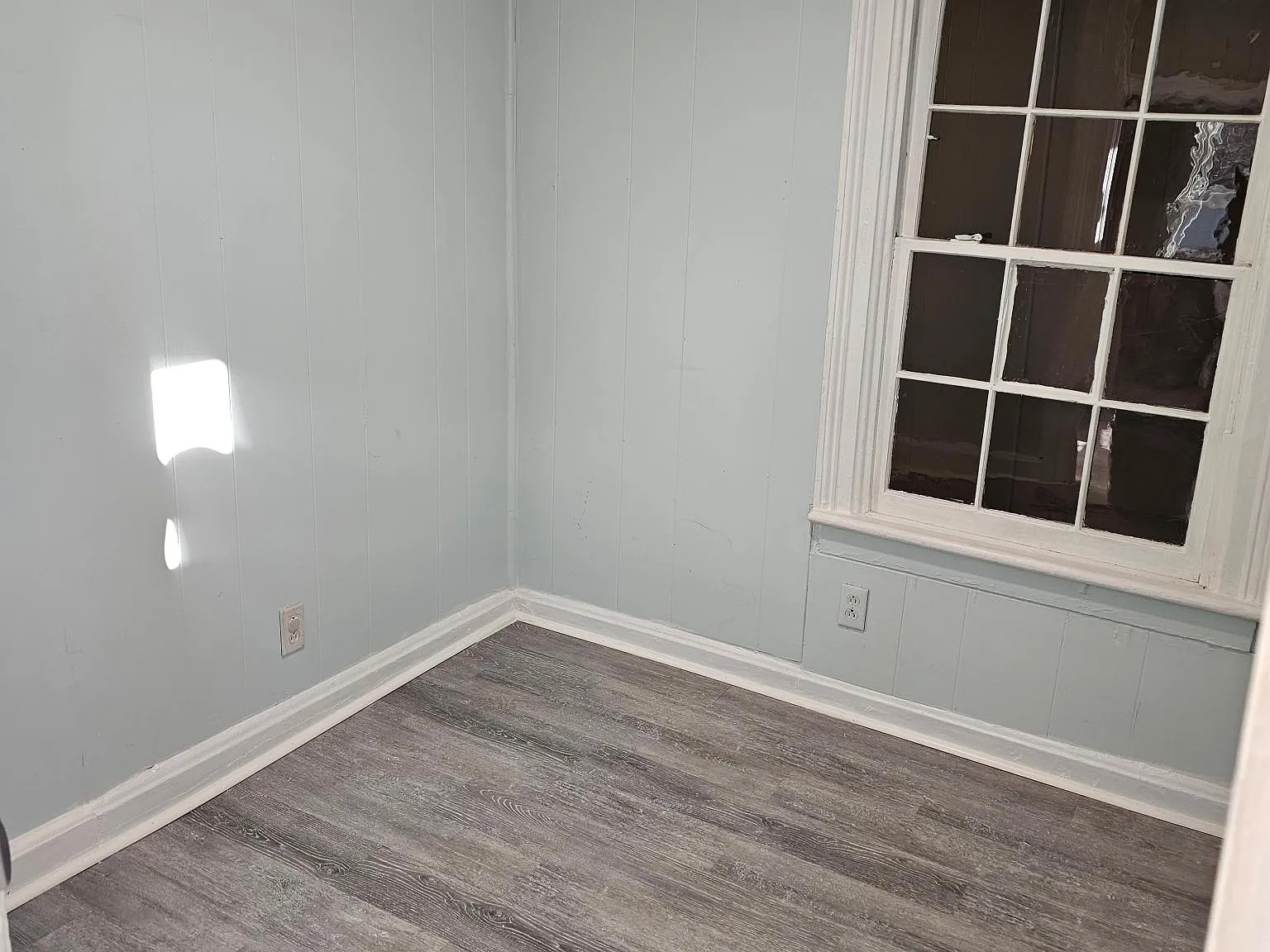 3 bed, 900 sqft, $1,595 — Photo 3