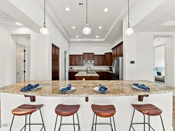 882 E LADDOOS Avenue, Queen Creek, AZ 85140