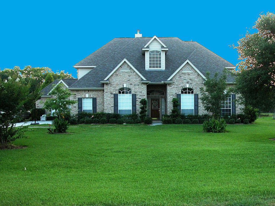 1st image of 21727 W Yaupon Cir